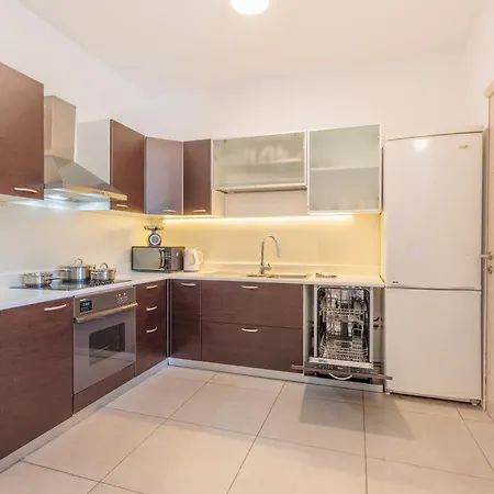 2br In Swieqi Near St Julians By Quicktrips דירה